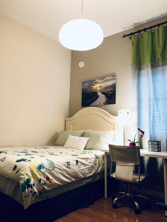 University Cabana Inn Victoria Exteriör bild